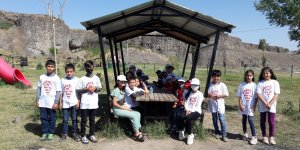 Ağrı'da "Telafide Ben de Varım" programı ile öğrenciler yaz dönemini dolu dolu geçiriyor