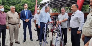 Iğdır'da, çiftçilere seyyar süt sağım makinesi dağıtıldı
