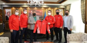 Karate Milli Takımı, Erzurum'daki 2020 Tokyo Olimpiyat Oyunları kampını tamamladı