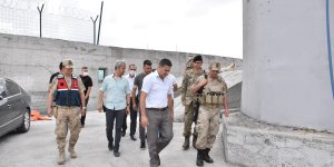 Kaymakam Akpınar, Şehit Aileleri, Asker ve Polislerle Bayramlaştı