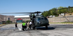 Bitlis Valisi Oktay Çağatay, helikopterle trafik denetimi yaptı