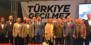 Hakkari 15 Temmuz için tek yürek