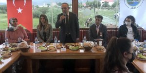 Ardahan Valisi Öner: "Milletimiz 15 Temmuzda hain girişime 'dur' dedi"
