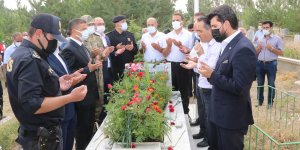 15 Temmuz şehidi Hamuryen, kabri başında anıldı