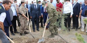 Iğdır'da 15 Temmuz şehitleri anısına fidan dikimi yapıldı