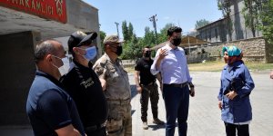 Çeşitli illerden 50 muhtar 'Türkiye Muhtarları El Ele Projesi' kapsamında Çukurca'da buluştu