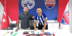 Elazığ Karakoçan, Ramazan Erarslan'la sözleşme imzaladı