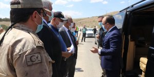 Vali Erkaya Yırık, Elazığ'da kazaların sık meydana geldiği bölgelerde inceleme yaptı