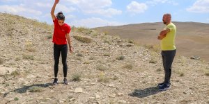 Milli atlet Nevin İnce, 20 Yaş Altı Avrupa Şampiyonası'ndan altın madalyayla dönmeyi hedefliyor