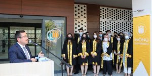 Hukuk Fakültesi'nde mezuniyet töreni