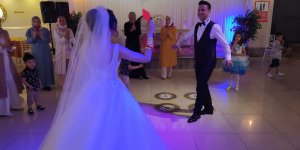 Gelin, damadı bekarlıktan ihraç etti