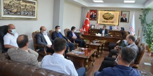 Van AK Parti İl Başkanı Türkmenoğlu, OSB Başkanı Aslan'ı ziyaret etti