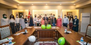 "Sağlıklı Nesil Sağlıklı Gelecek" yarışmasının birincileri ödüllerini aldı