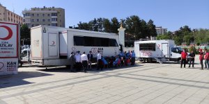 Erzurum Müftülüğünden Kızılay'ın kan bağışı kampanyasına destek