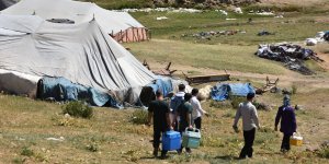 Bitlis'te 150 yaylacı çadırlarında aşı oldu