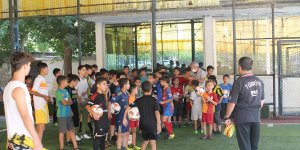 Muş'ta futbolcu seçmeleri yapıldı