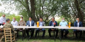 Vali Sarıibrahim, Şehit Er Ertaş Arslan için okutulan mevlit programına katıldı