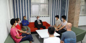 Ağrı Milli Eğitim Müdürü Kökrek, e-sınav ve bilim merkezini ziyaret etti