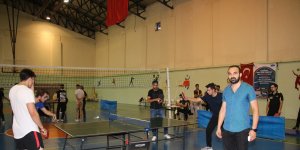 Oltu'da Masa tenisine yoğun ilgi