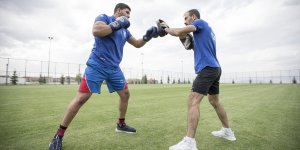 Milli kick boksçu Hakan Koç, dünya şampiyonasında altın madalya için irtifa kampında