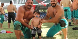 Malatya'da yapılan 68'inci Zengibar Karakucak Güreşleri'nde başpehlivan Ali Rıza Kaya oldu