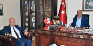 Rektör Çomaklı’dan Başkan Yücelik’e ziyaret
