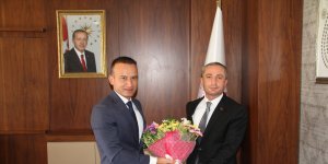 Ağrı Milli Eğitim Müdürlüğü’ne atanan Hasan Kökrek görevine başladı