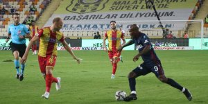 Süper Lig: Yeni Malatyaspor: 1 - Trabzonspor: 4 (İlk yarı)
