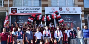 Ahlat Gençlik Spor Kulübü Derneği açıldı

