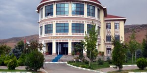 Muş Alparsyan Üniversitesi Rektörü Polat'tan öğrencilere 'aşı' çağrısı