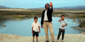Şifa kaynağı 'Diyadin Kaplıcaları'nda işletmeciler yoğun ilgiden taleplere yetişemiyor