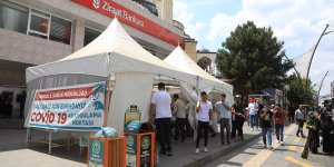 "Kırmızı" kategorideki Bingöl'de vatandaşlar aşı yoğunluğu oluşturuyor