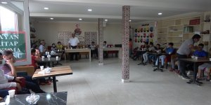 Erciş'te "Kuşaklar Buluşması Sempozyumu" düzenlendi