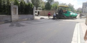 İpekyolu Belediyesi asfalt çalışmalarını sürdürüyor