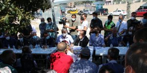 Vali Yırık, Mustafapaşa Mahallesi'nde hak sahipleri ile bir araya geldi