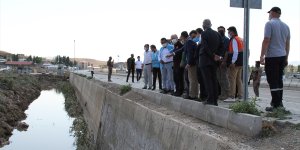 Çevre ve Şehircilik Bakan Yardımcısı Suver, Van'da selden etkilenen bölgelerde incelemelerde bulundu: