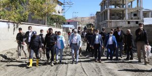 Vali Bilmez, taşkının etkilediği bölgeleri inceledi