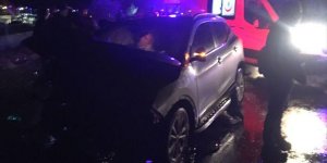 Ardahan'da iki otomobilin çarpıştığı kazada 7 kişi yaralandı