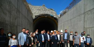 Posof Ulgar Dağı tünelinde çalışmalara yeniden başlandı