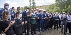 Erzurum'da 20 milyon liraya yapılacak 5 yeni okulun ikisinin temeli atıldı