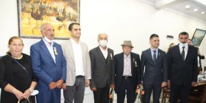 Kaymakam Güder, gazilerle yemekte buluştu