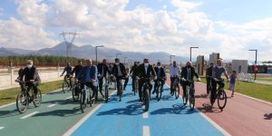 Aziziye’de açılış coşkusu