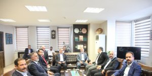Milletvekili Kiler ve Taşar’dan Ahlat Kaymakamı Fikret Dağ’a ziyaret