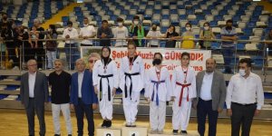 Tekvando Şampiyonası çekişmeli geçti