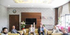 AK Parti Ağrı İl Başkanlığından Mili Eğitim Müdürü Kökrek’e “Hayırlı olsun” ziyareti