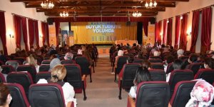 Kars’ta AK kadınlar buluşması