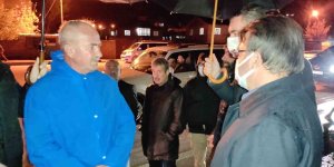 Tuşba Belediyesi'nden su taşkınlarına anında müdahale