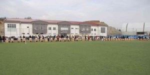 Elazığ'da 107 kulübe spor malzemesi yardımı