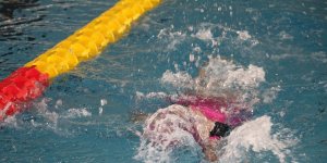 'Palandöken Yüzme Yarışları' nefes kesti