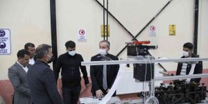 Ağrı Milli Eğitim Müdürü Kökrek, lisede üretilen çalışmaları inceledi